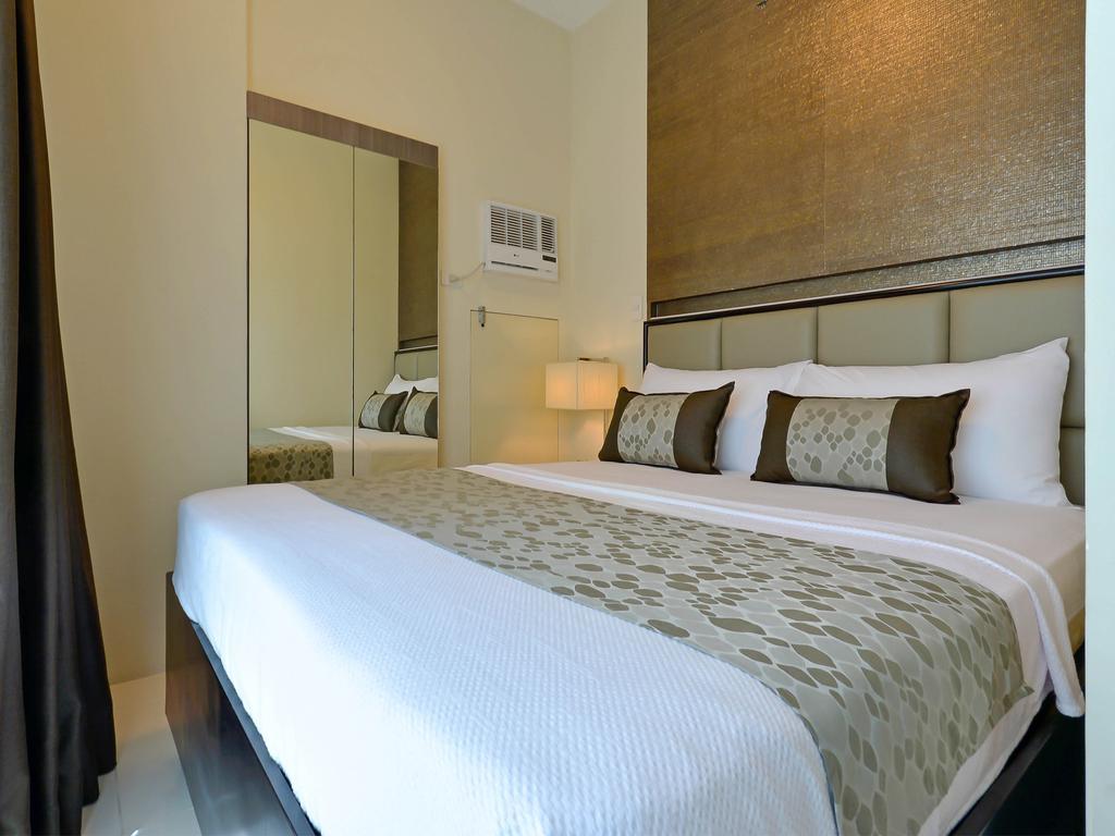 Currency Serviced Suites Manila Kültér fotó