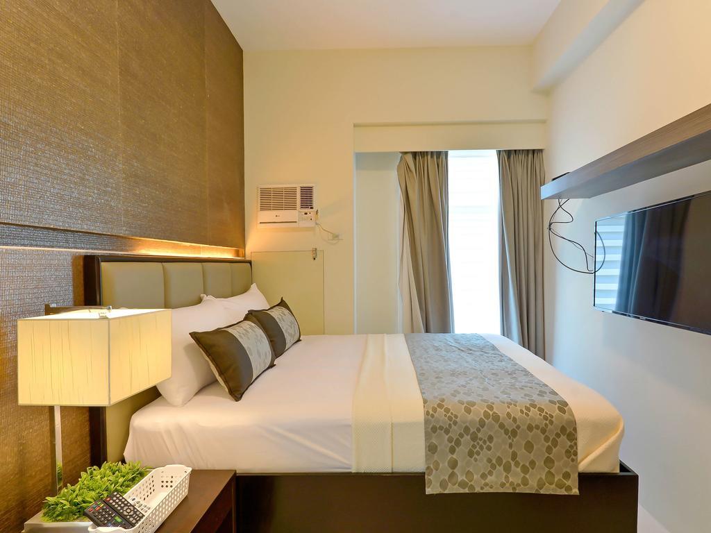 Currency Serviced Suites Manila Kültér fotó
