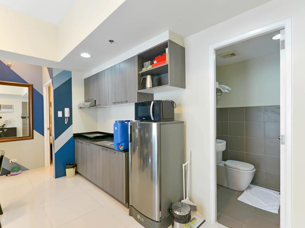 Currency Serviced Suites Manila Kültér fotó